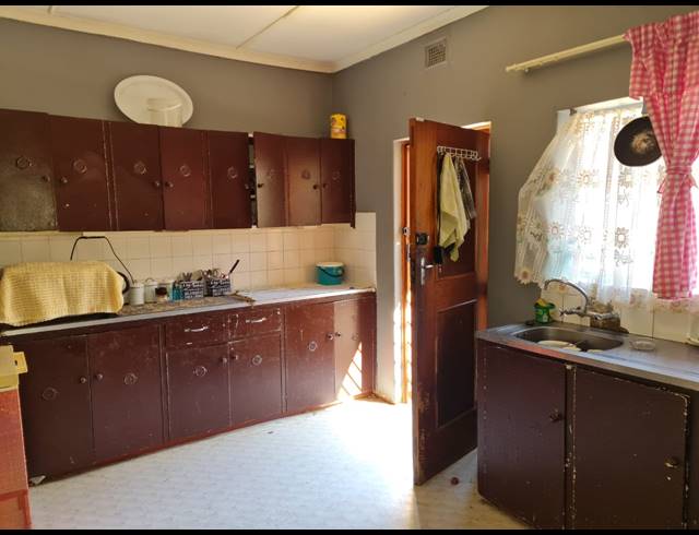 4 BEDROOM HOUSE SOLD IN GLENCOE